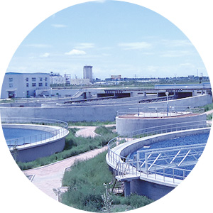 環(huán)境服務(wù)，可以使用石墨烯膜、黑金膜以及陶瓷膜進(jìn)行環(huán)境服務(wù)。