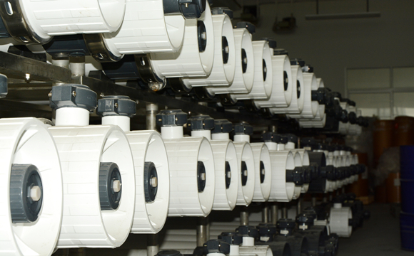 中空纖維膜產(chǎn)品設(shè)備:造紙行業(yè)亞海水淡化項目